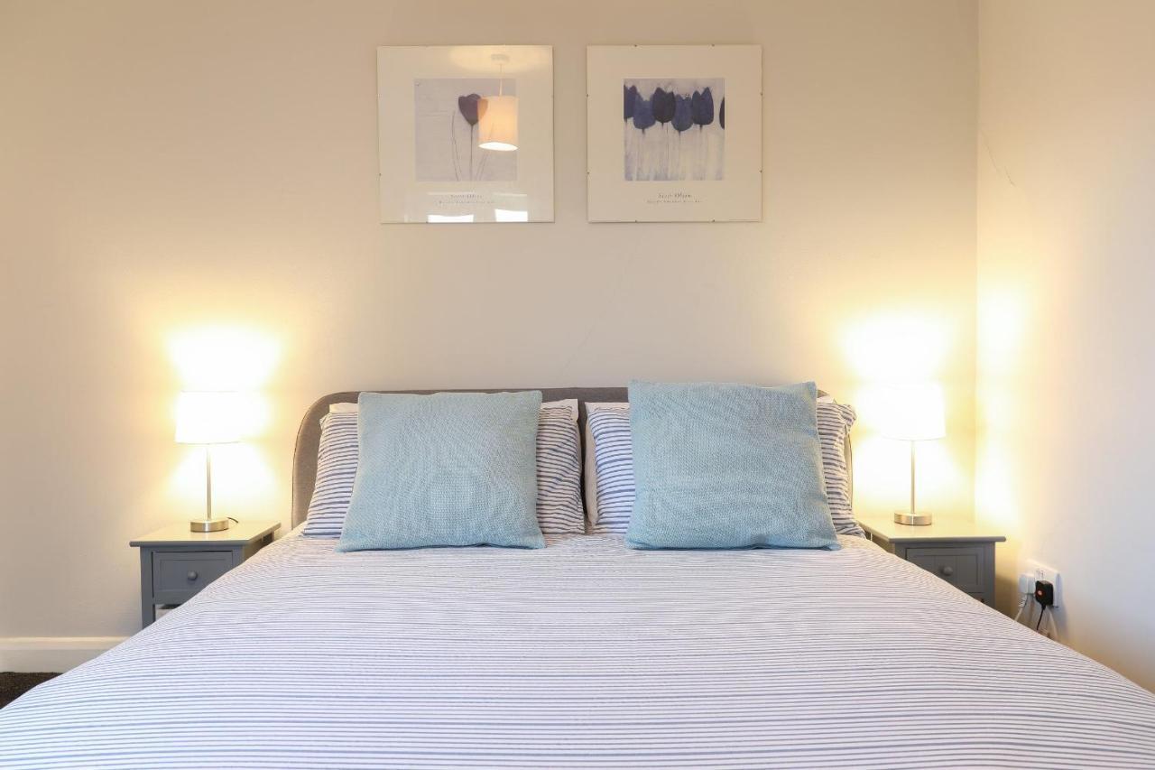 Bedzzz - House On The Green Villa Preston  Luaran gambar